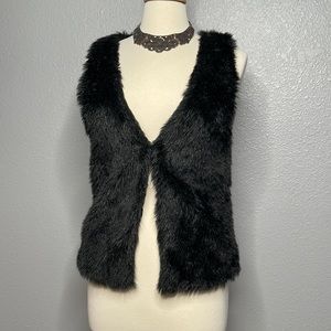 Small Love Tree black faux fur vest